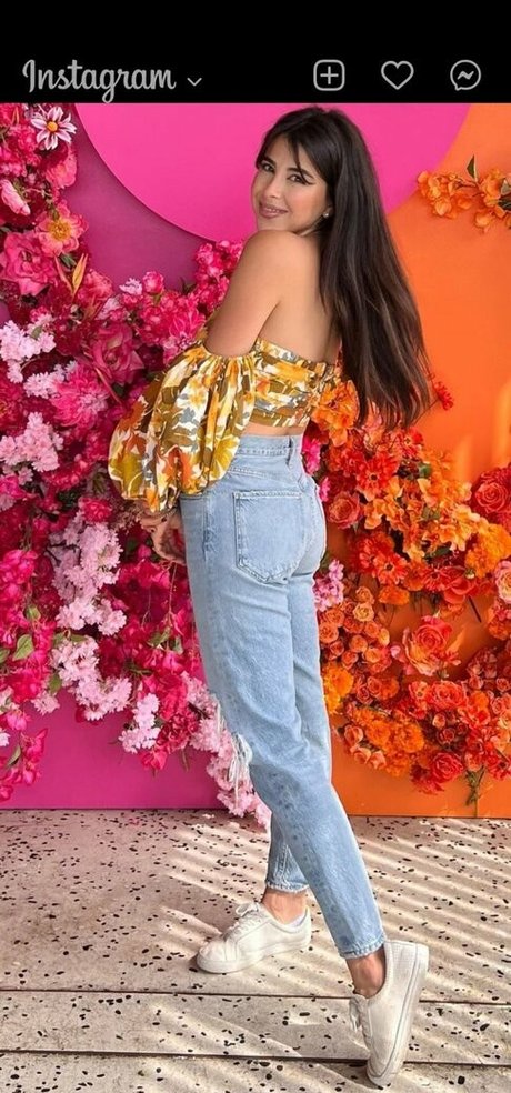Daniella Monet