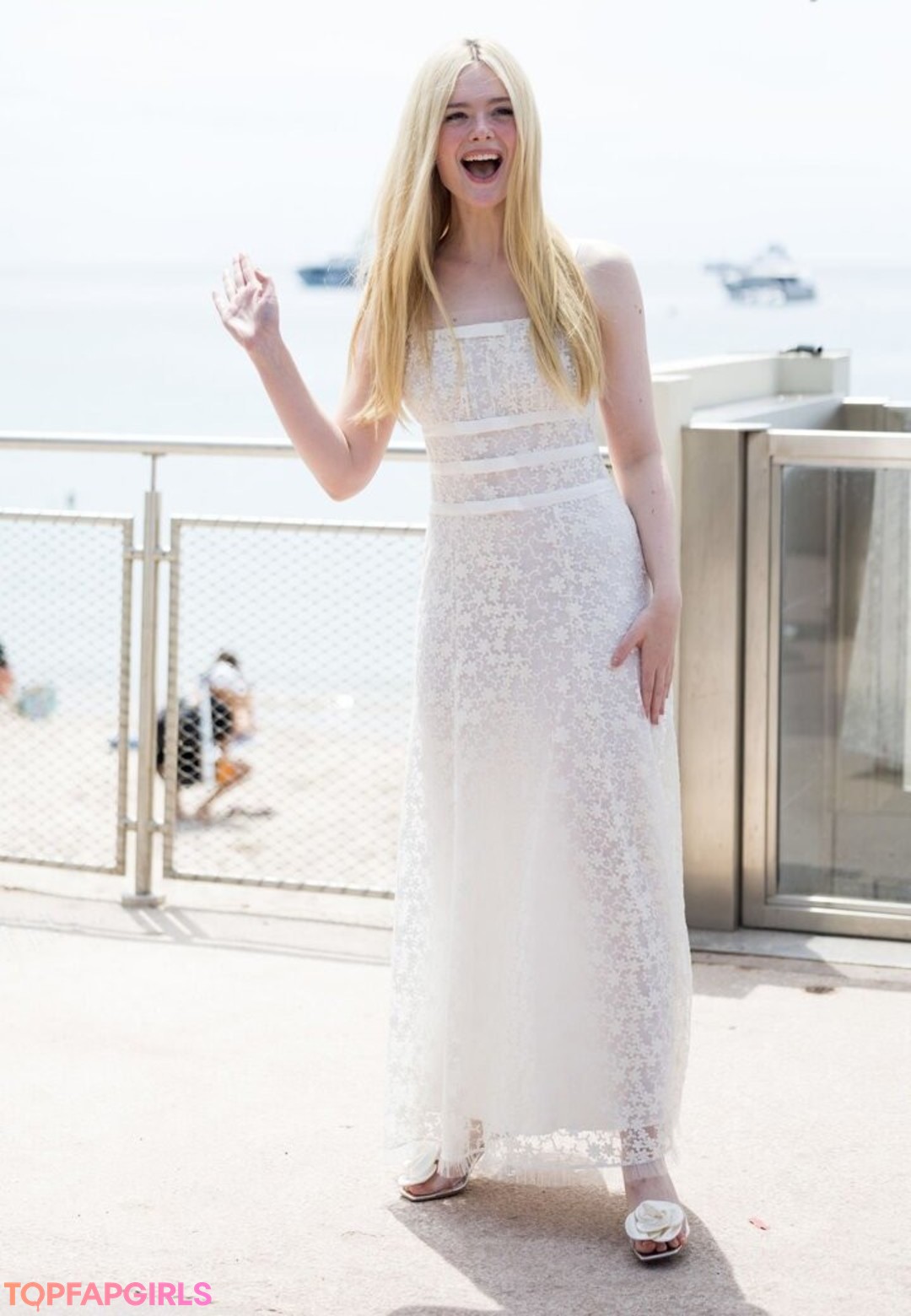 Nacktes geleaktes OnlyFans-Foto von Elle Fanning #1017