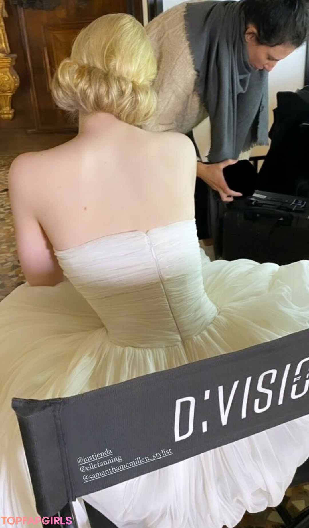 Nacktes geleaktes OnlyFans-Foto von Elle Fanning #1108