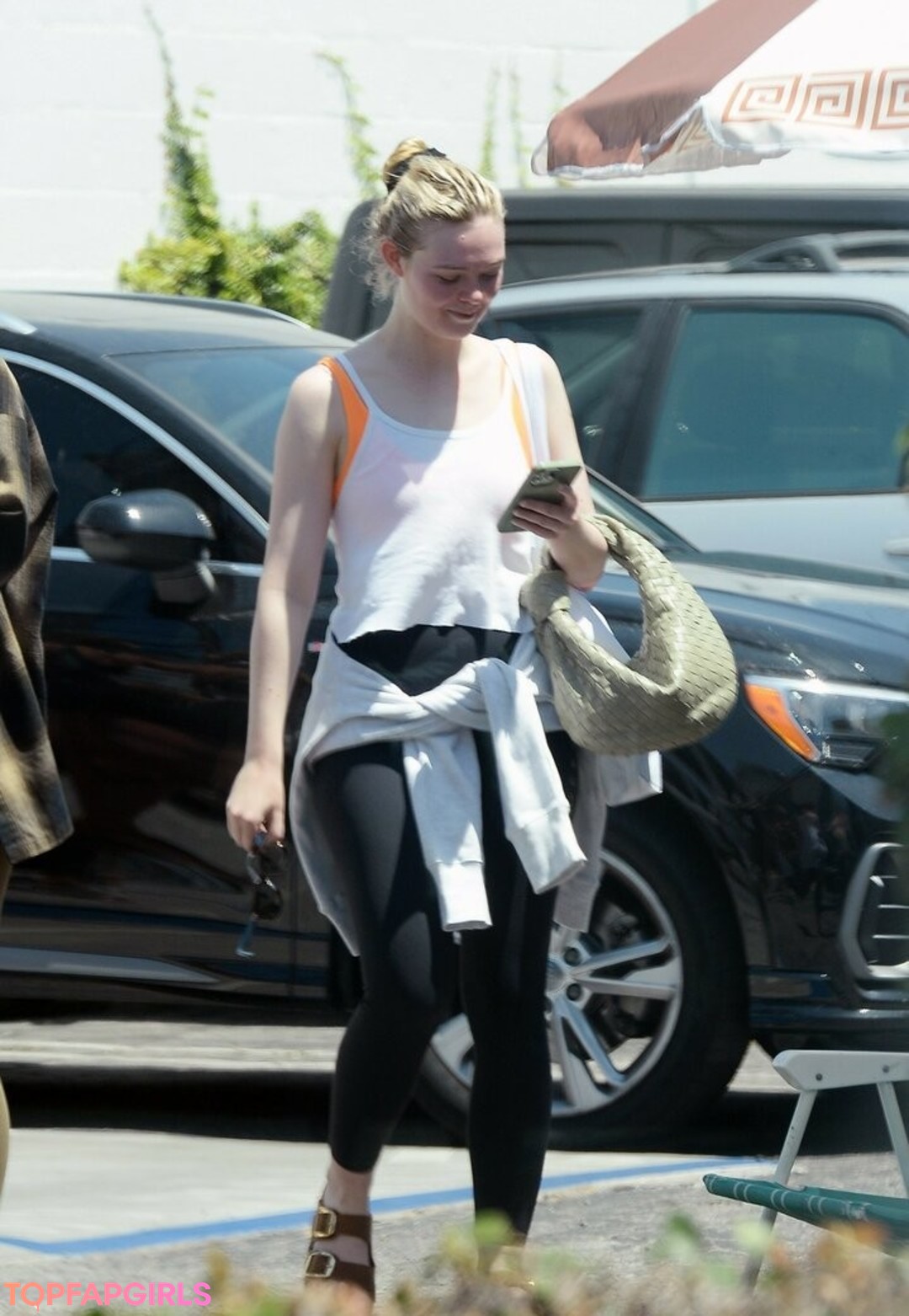 Nacktes geleaktes OnlyFans-Foto von Elle Fanning #1143