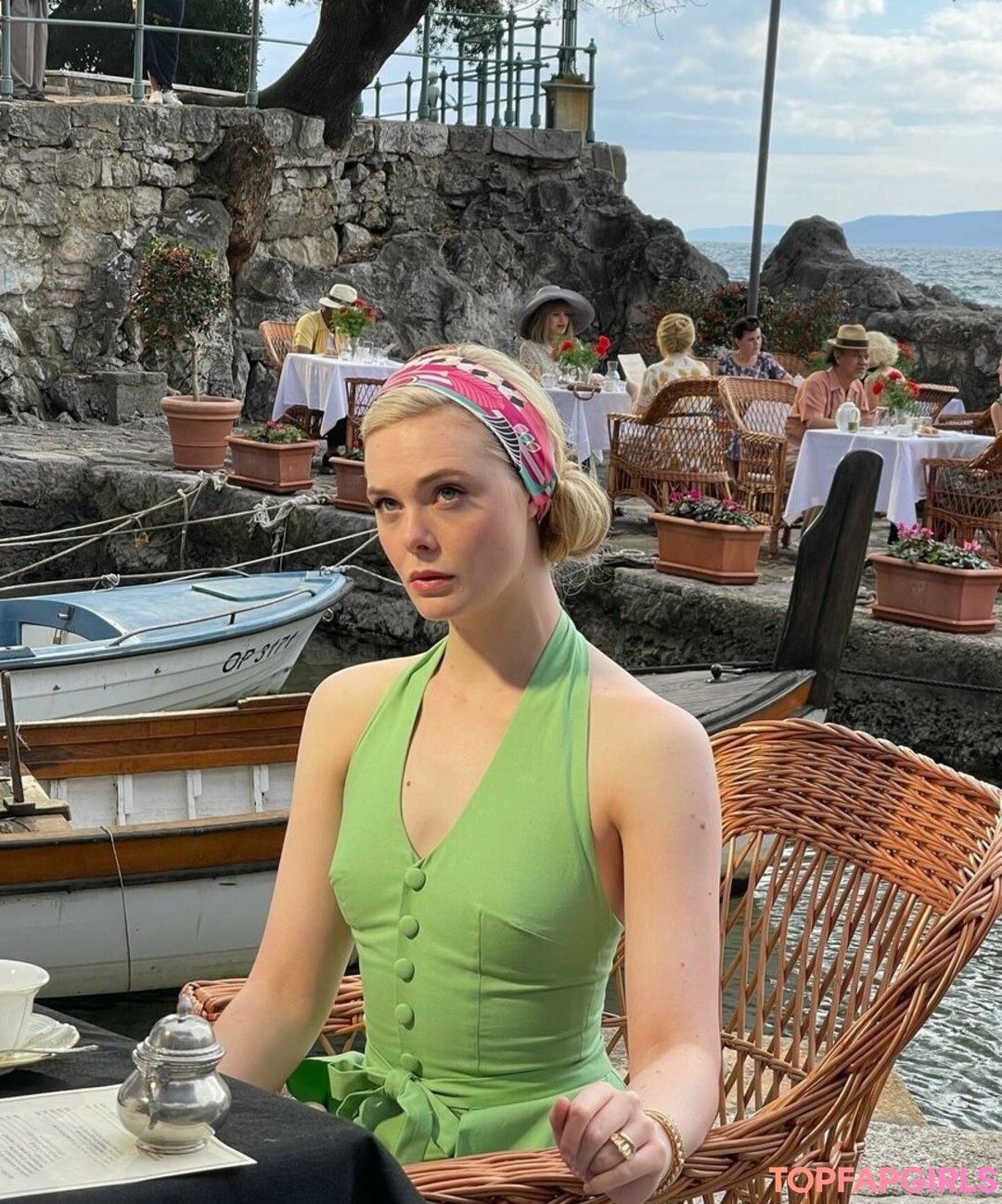 Nacktes geleaktes OnlyFans-Foto von Elle Fanning #1153