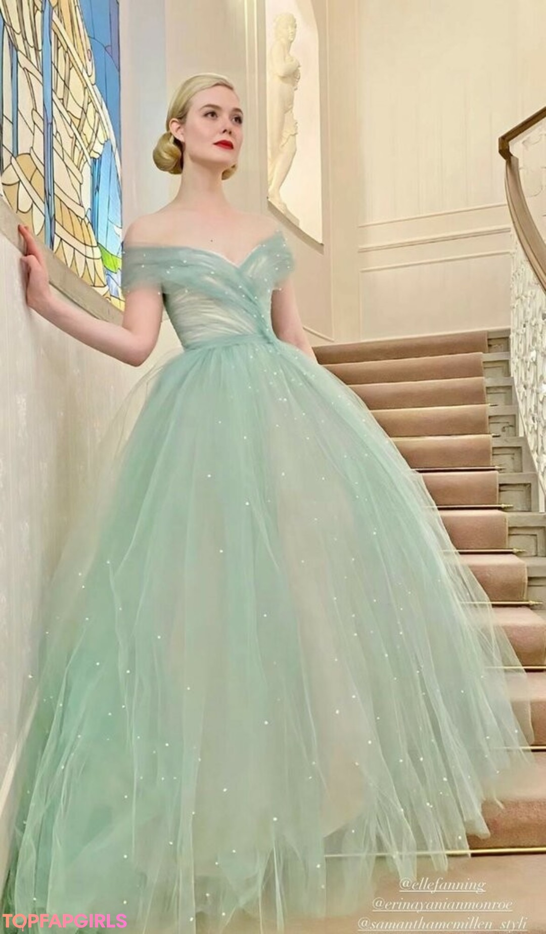 Nacktes geleaktes OnlyFans-Foto von Elle Fanning #1156