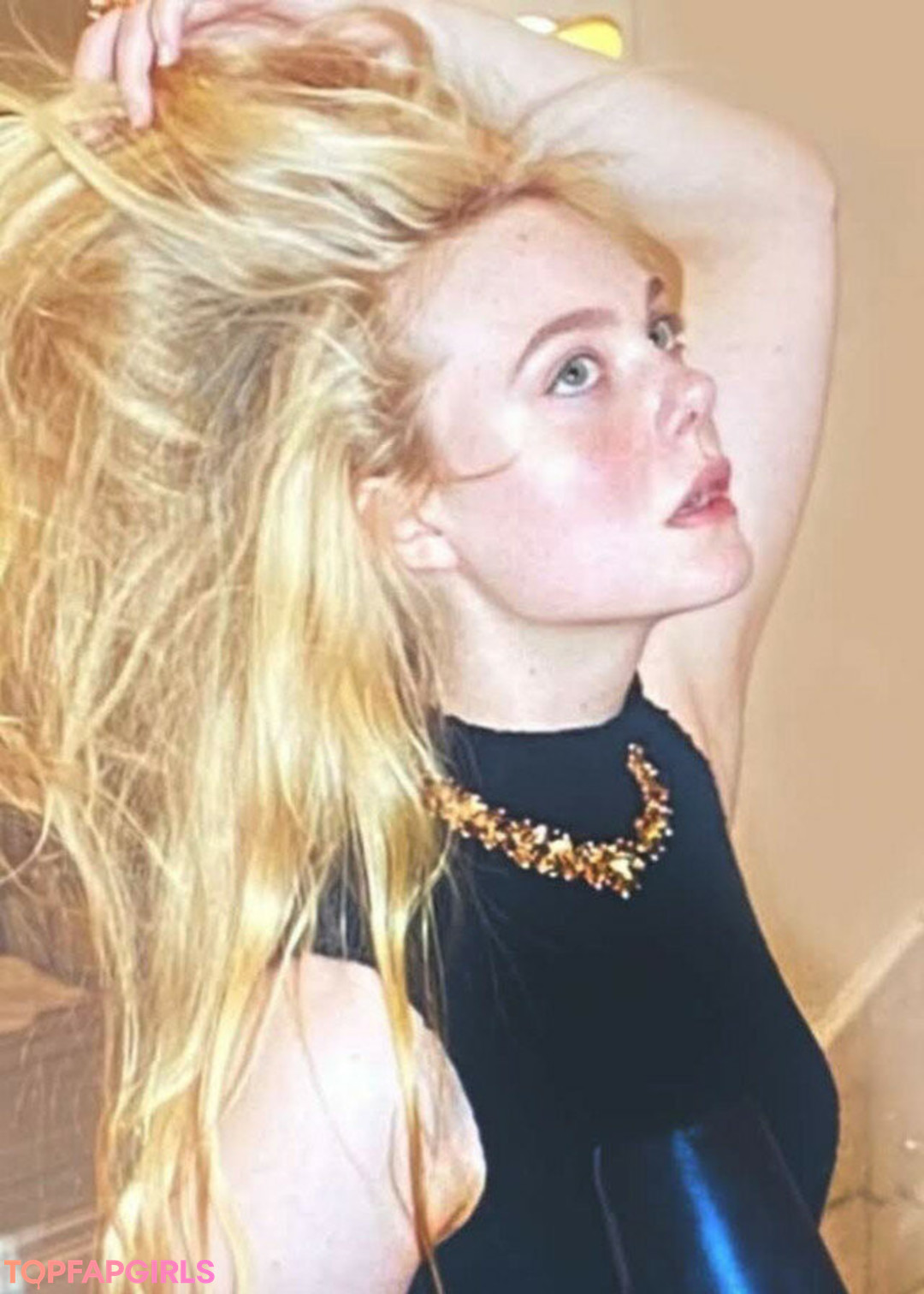Nacktes geleaktes OnlyFans-Foto von Elle Fanning #1160