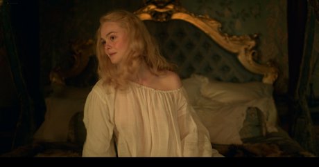 Elle Fanning
