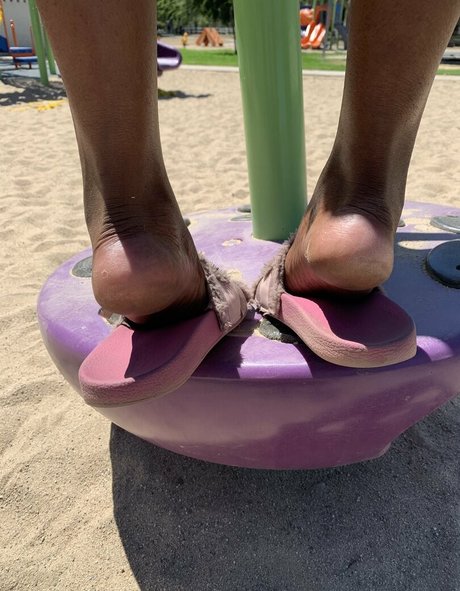 Nacktes geleaktes OnlyFans-Foto von Waveysolezz