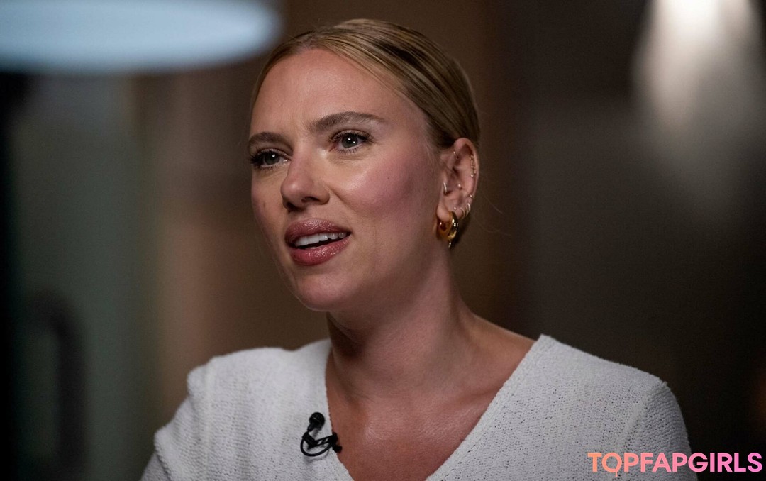 Nacktes geleaktes OnlyFans-Foto von Scarlett Johansson #1236