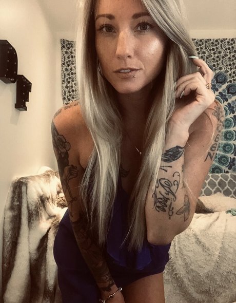 Nacktes geleaktes OnlyFans-Foto von Ashlynxdiamond