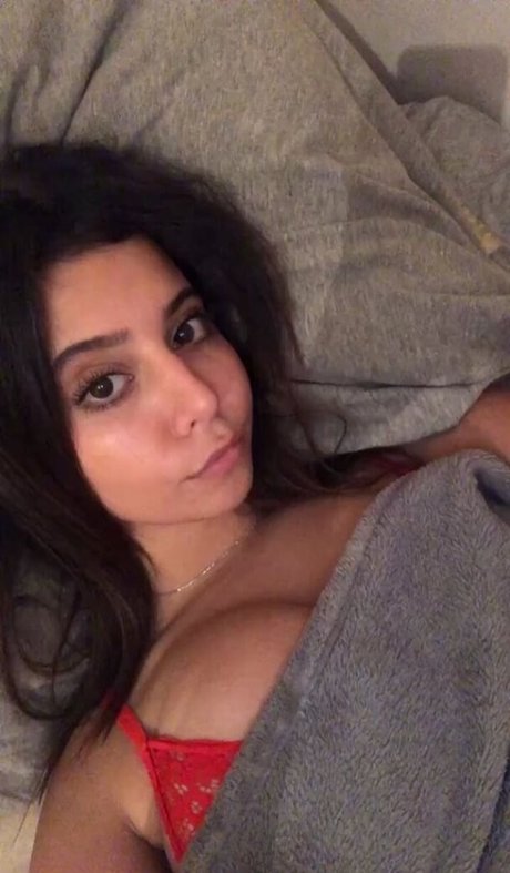 Coral Sharon