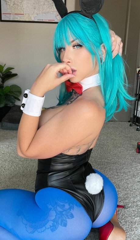 Nacktes geleaktes OnlyFans-Foto von Alita Doses