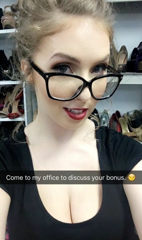 Nacktes geleaktes OnlyFans-Foto von Lenaisapeach