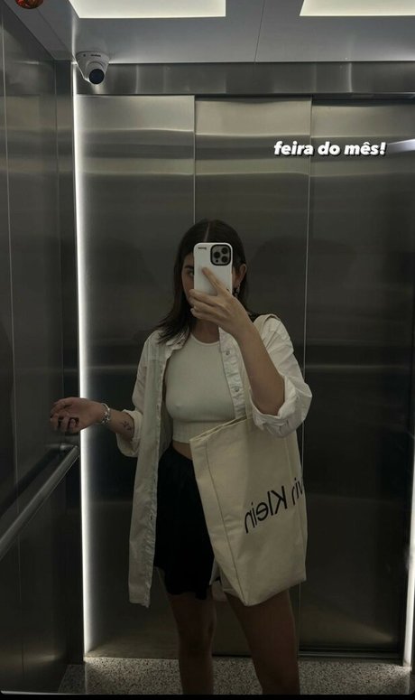Nacktes geleaktes OnlyFans-Foto von Sofia Santino
