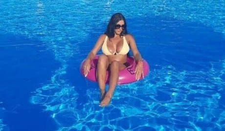 Nacktes geleaktes OnlyFans-Foto von Veszprem Megye