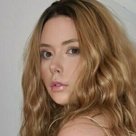 Nylonlilyfree