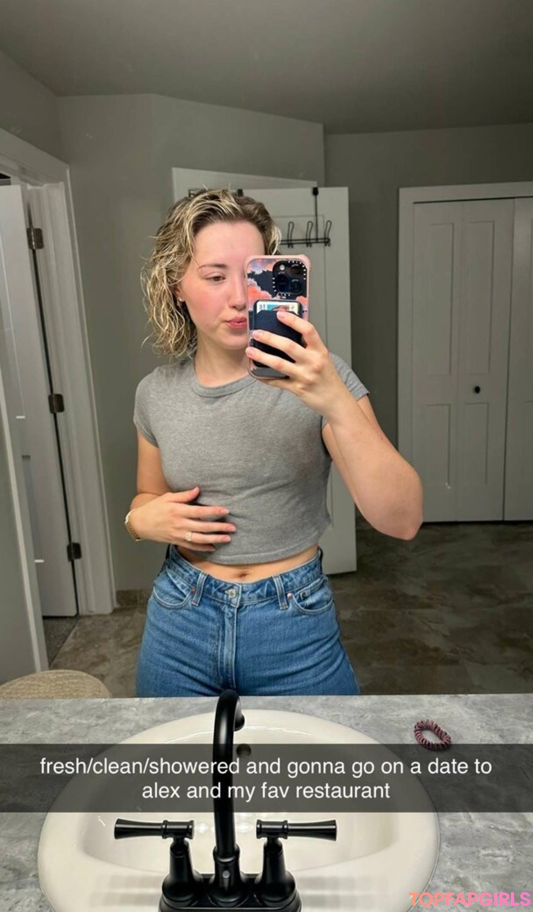 Nacktes geleaktes OnlyFans-Foto von Pineapplebrat #1052