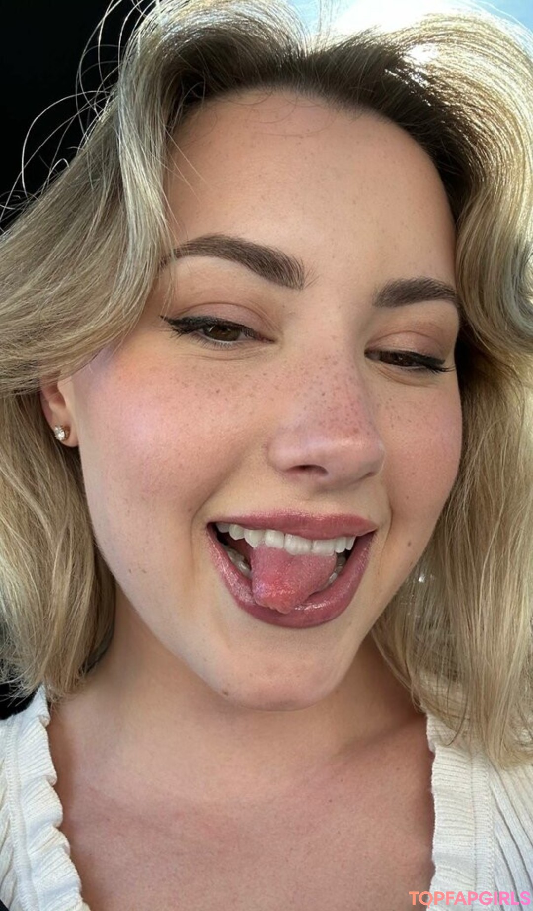 Nacktes geleaktes OnlyFans-Foto von Pineapplebrat #1072