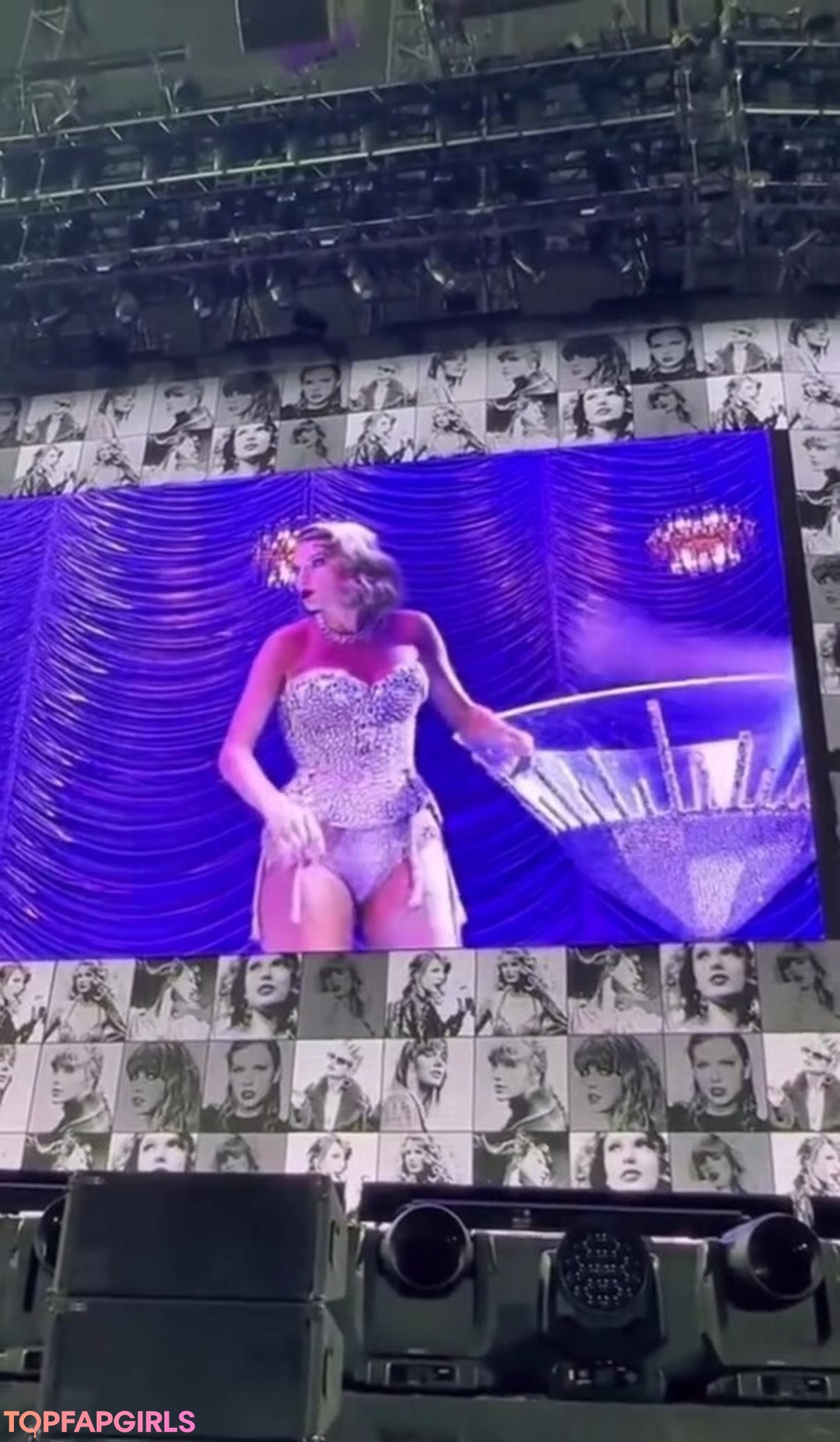 Nacktes geleaktes OnlyFans-Foto von Taylor Swift #1155
