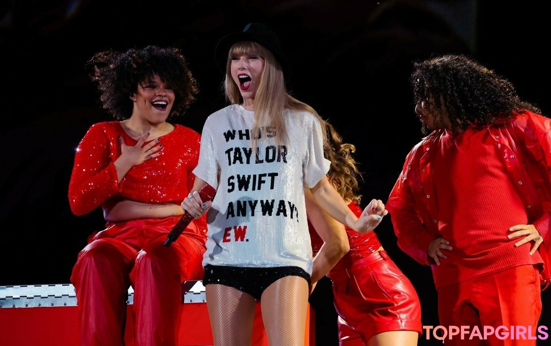 Nacktes geleaktes OnlyFans-Foto von Taylor Swift #1782