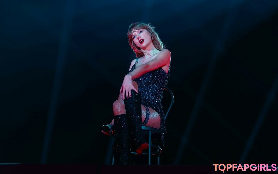 Nacktes geleaktes OnlyFans-Foto von Taylor Swift #1786