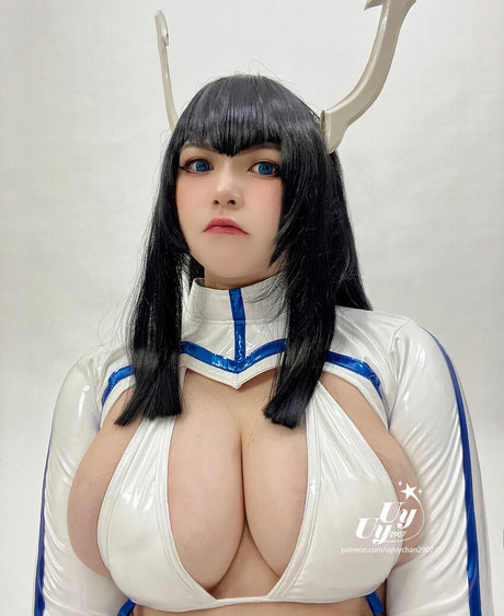 Uyuy2907