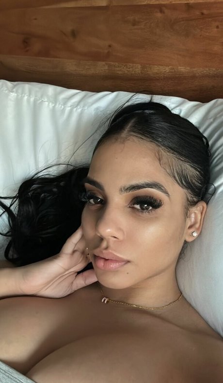 Nacktes geleaktes OnlyFans-Foto von Edot