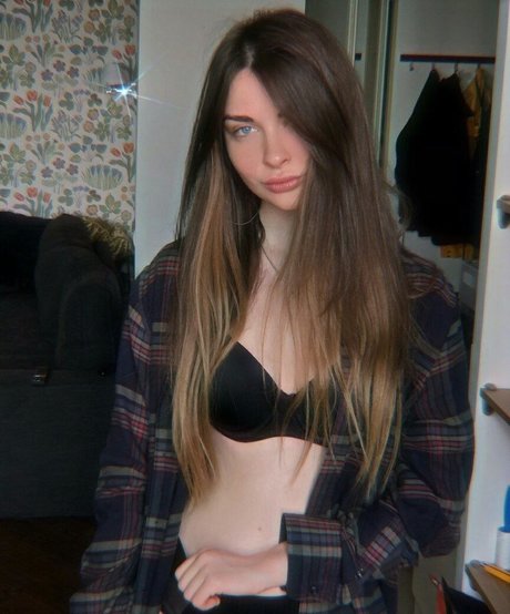 Nacktes geleaktes OnlyFans-Foto von Arina Berdnikova