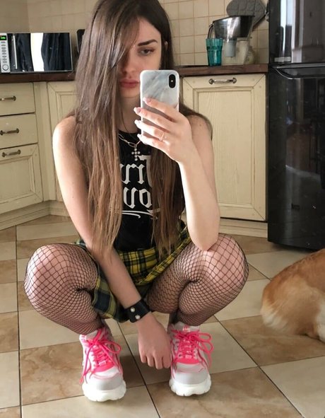 Nacktes geleaktes OnlyFans-Foto von Arina Berdnikova