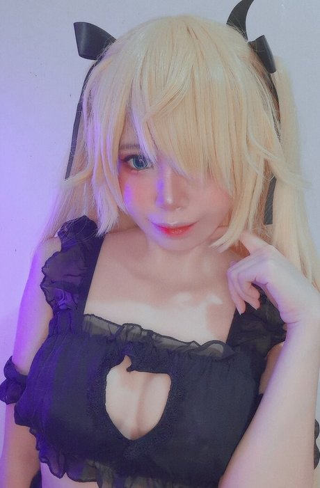 Nacktes geleaktes OnlyFans-Foto von Milkysoii