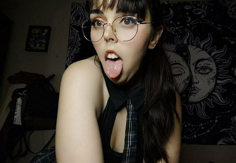 Nacktes geleaktes OnlyFans-Foto von Reeikoo99