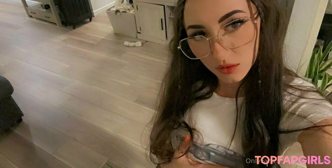 Nacktes geleaktes OnlyFans-Foto von Senioryear #1027