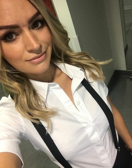 Nacktes geleaktes OnlyFans-Foto von Laura Woods