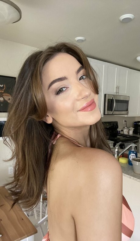 Nacktes geleaktes OnlyFans-Foto von Novaleesi