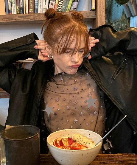 Nacktes geleaktes OnlyFans-Foto von Riley Rodriguez