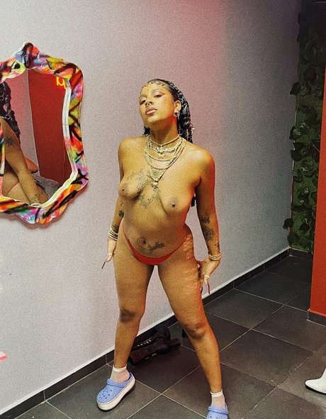 Nacktes geleaktes OnlyFans-Foto von Tokischa