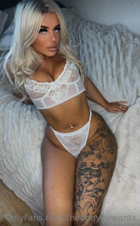 Nacktes geleaktes OnlyFans-Foto von Theoneyouwantx