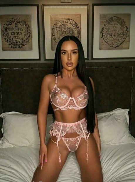 Nacktes geleaktes OnlyFans-Foto von Theoneyouwantx