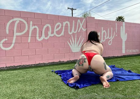 Naughtynyxiefree