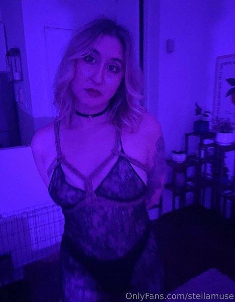Nacktes geleaktes OnlyFans-Foto von Stellamuse