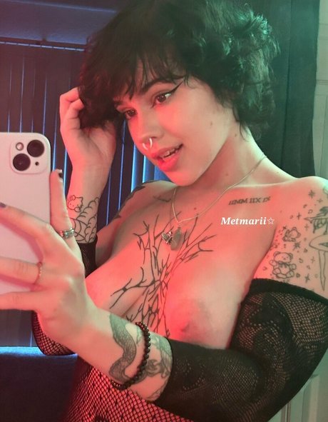 Nacktes geleaktes OnlyFans-Foto von Metmarii
