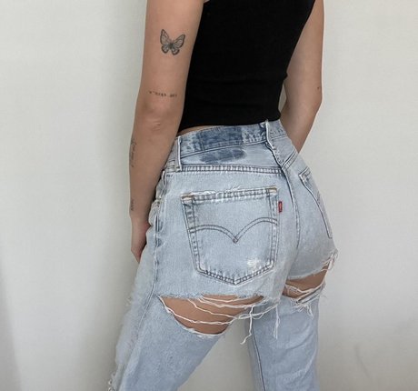 Nacktes geleaktes OnlyFans-Foto von Lara Fraser