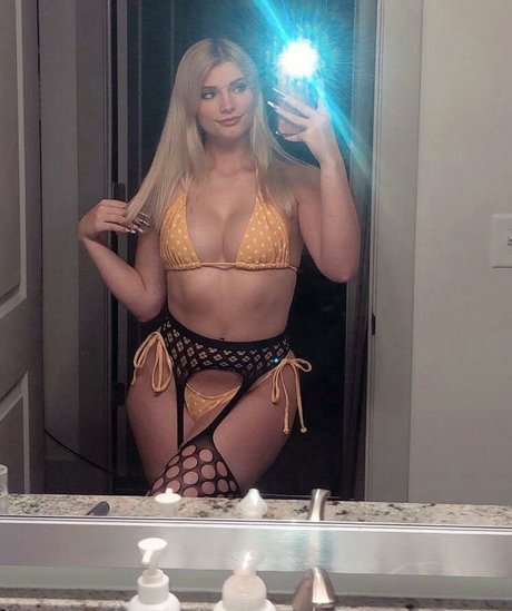 Nacktes geleaktes OnlyFans-Foto von Gracewitham
