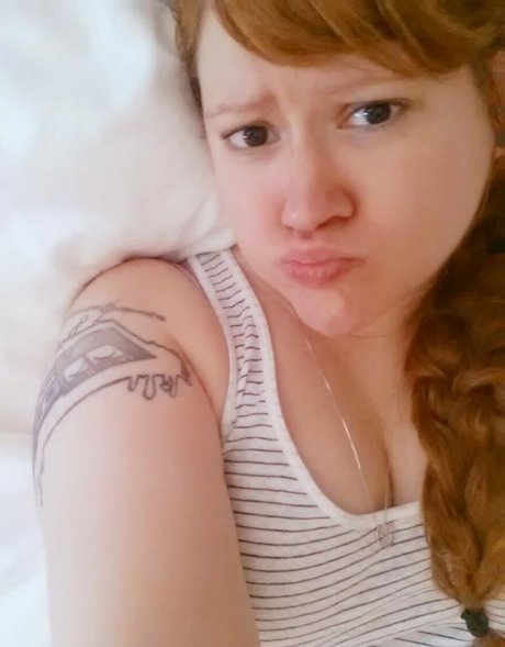 Nacktes geleaktes OnlyFans-Foto von Lucahjin