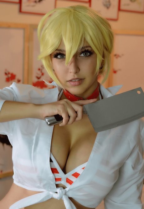 Shermie Cosplay