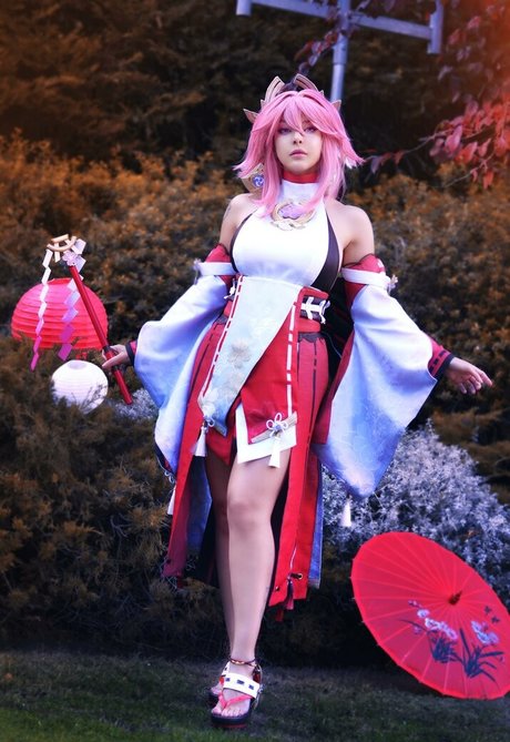 Shermie Cosplay