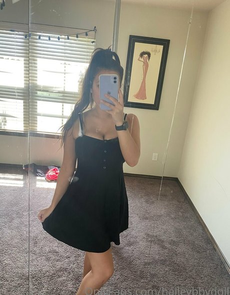 Nacktes geleaktes OnlyFans-Foto von Haileybbydoll