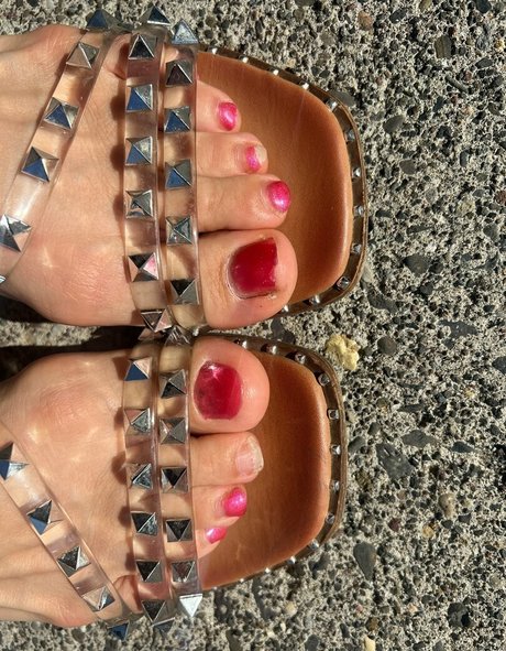 Nacktes geleaktes OnlyFans-Foto von Deargoddesssara