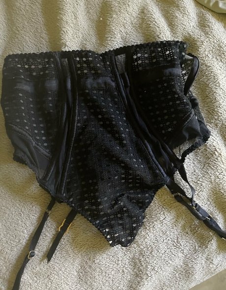 Nacktes geleaktes OnlyFans-Foto von Sexyearthfairymermaid