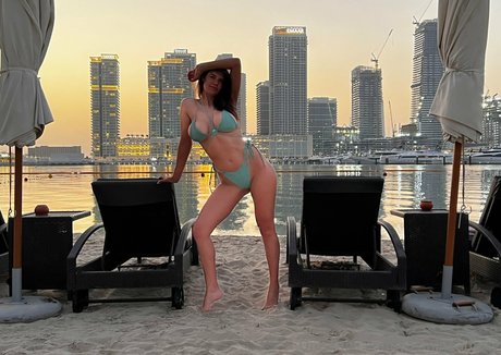Nacktes geleaktes OnlyFans-Foto von Yasmineamory