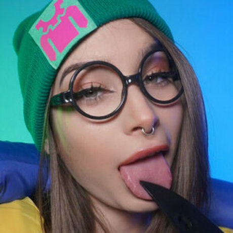 Nacktes geleaktes OnlyFans-Foto von Akufree
