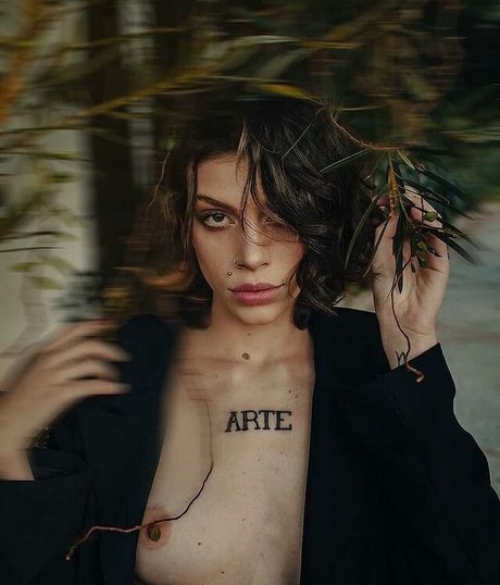 Skinnygirlonfire