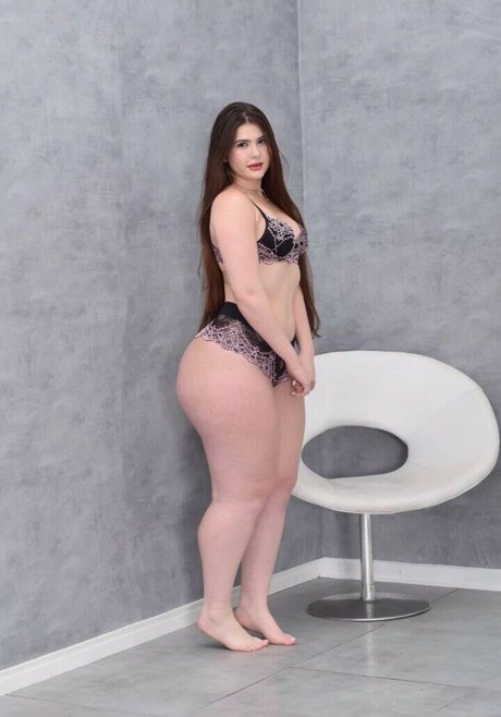 Nacktes geleaktes OnlyFans-Foto von Nicolle Caroline